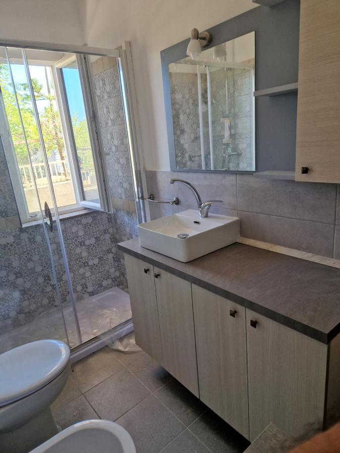 Апартаменты Nina'S House 1 A 300 Metri Dal Mare Santa Caterina Dello Ionio Marina Экстерьер фото
